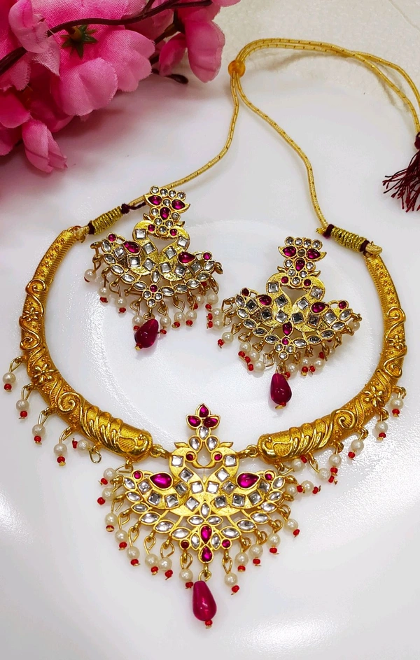 Beautiful Golden Pink Choker Set 
