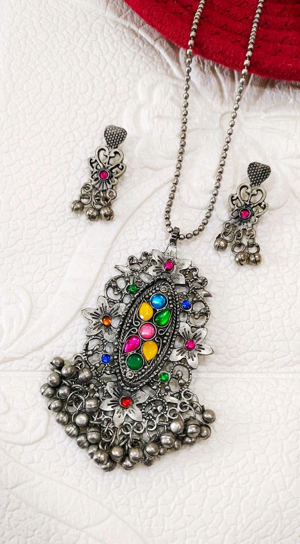 Beautiful Long Oxidised Pendant Set