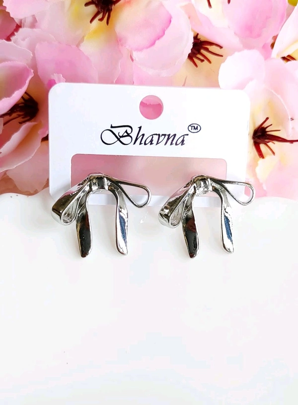 Cute Silver Ribbon Bow Studs