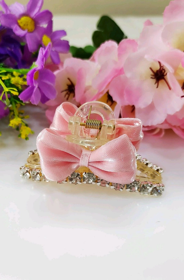 Pretty Party Bow Clutch 