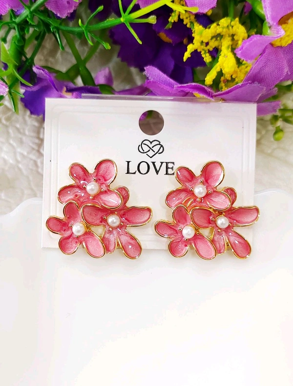 Stylish 3 Flower Studs 