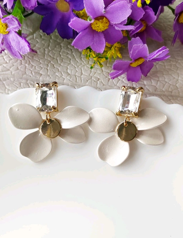 Quirky Floral Petals Earrings 