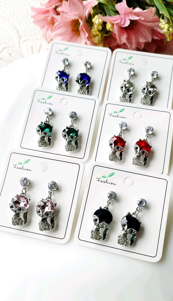 Cutest Crystal Studded Kitten Drops 