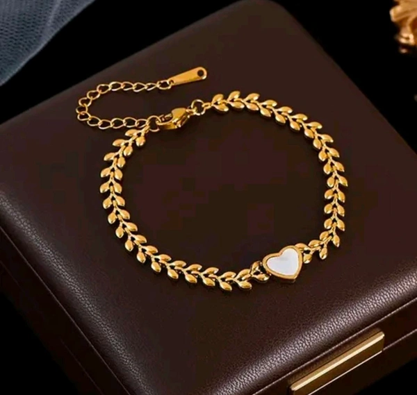 Stylish Anti Tarnish Bracelet 