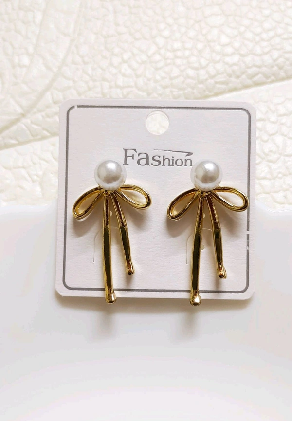 Pretty Ribbon Bow Earrings 
