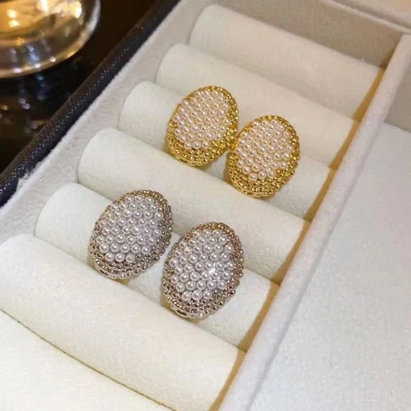 Luxe Pearl Cluster Studs