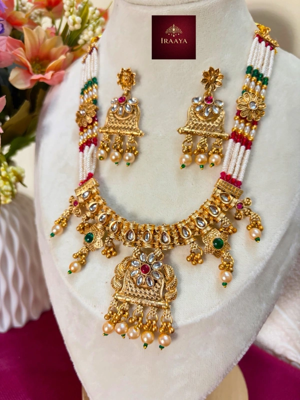 *Maharani Gulnaar Heritage Set* 🌸