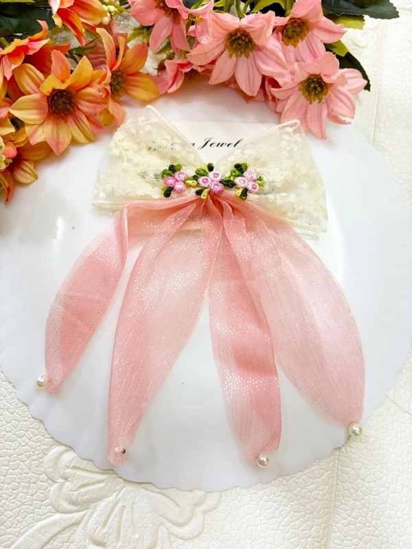 🌷 *Blush Petal Bloom Bow Clips*🌷