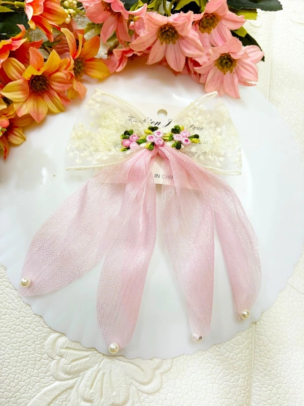 🌷 *Blush Petal Bloom Bow Clips*🌷