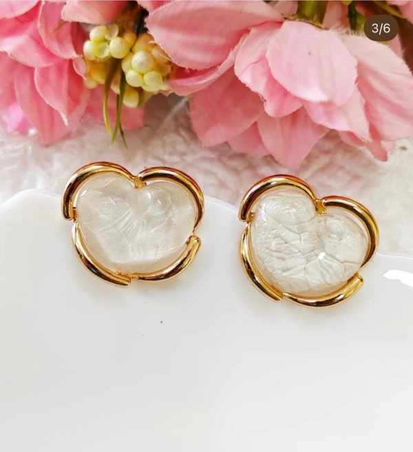 Quirky Resin Finished Heart Studs