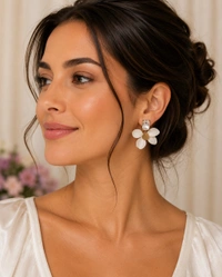 *Bloom Petal Statement Earrings* ✨🌸 - White