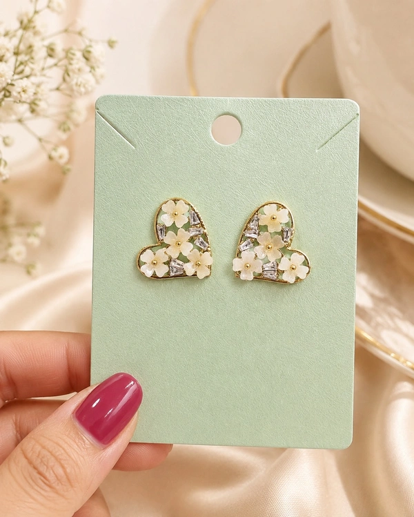 🌸Korean Blossom Heart Stud Earrings🌸