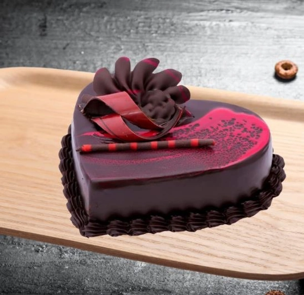 City Mart Special Heart Shaped Chocolate Truffle Cake  - 1 Kg