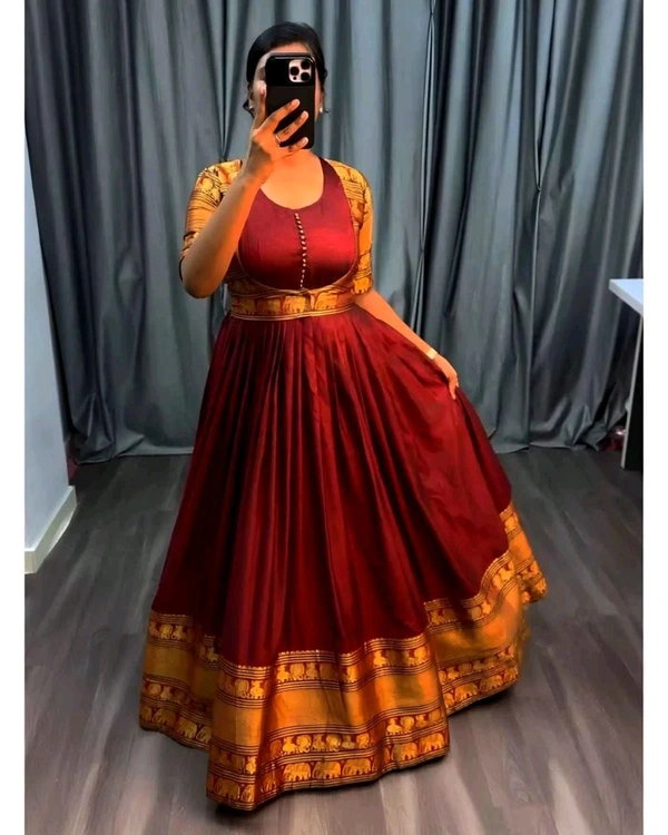 Pure Narayanpet Gown with Removable coat