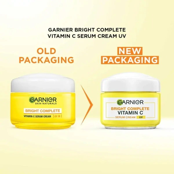 Garnier Bright Complete Vitamin C Serum Cream UV, - 23gm