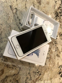 Apple Iphone 6S - white