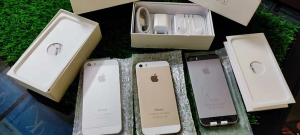 Apple Iphobe 5s 16gb Brand New Phone - silver