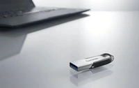 Sandisk Ultra Flair USB 3.0 Flash Drive - 64GB