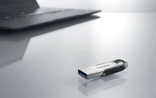 Sandisk Ultra Flair USB 3.0 Flash Drive - 64GB