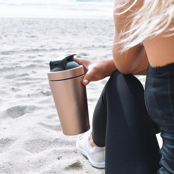Body Smith Gym Shaker Classic XP Mixer Bronze Stainless Steel Shaker Blender 750 ML For Protein - Bronze