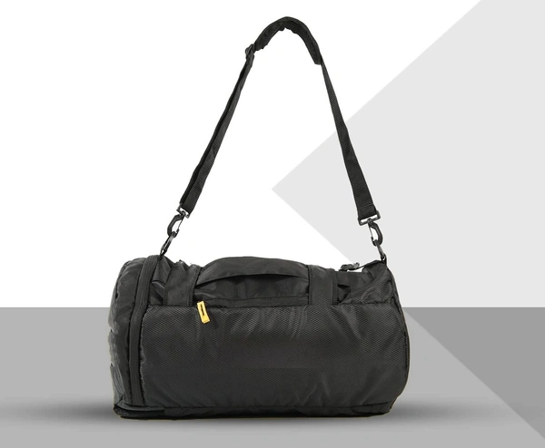 Body Smith Premium Black Hybrid Convertible Gym Cum Travel Bag 40L