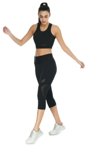 Body Smith Women Active Capri + Crop Top Black Essential Workout Combo - M, Black
