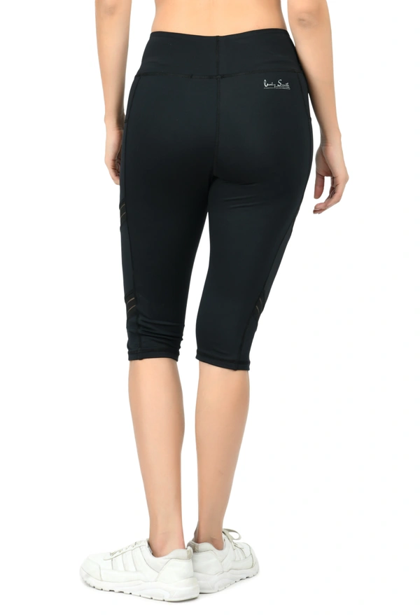 Body Smith Women Solid Black Mesh Capri - XL, Black