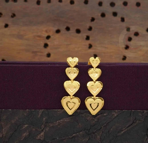 LOVE HEART TOPS  - Gold