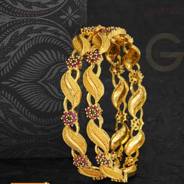RUBY STONE BANGLE - 2:4.2:6.2:8.2:10