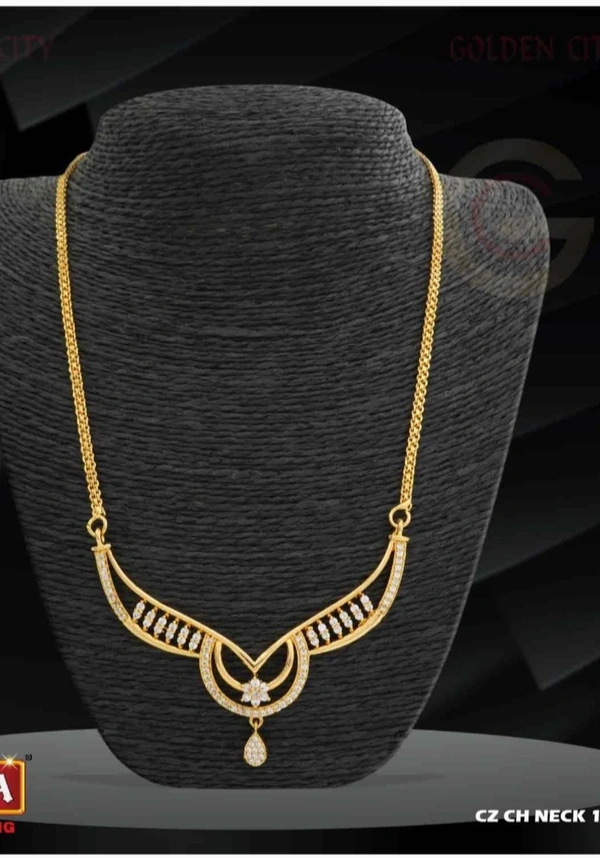 WHITE STONE NECKLACE 