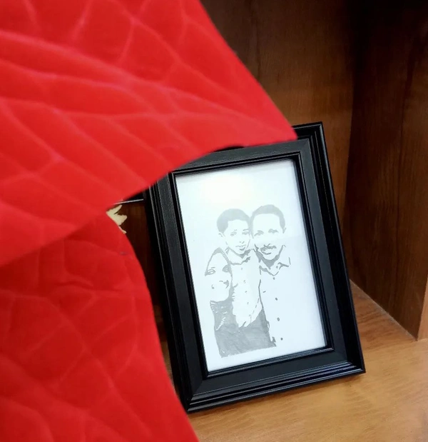 Family Sketch Frame | Love | Birthday| Anniversary| Sister| Sketch Frame