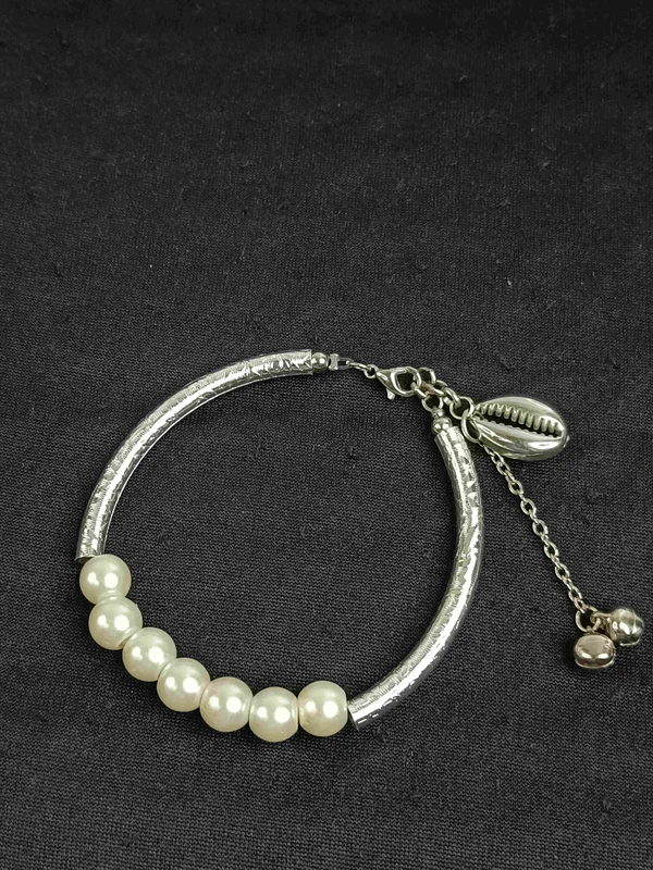 Silver & Pearl Bracelet 