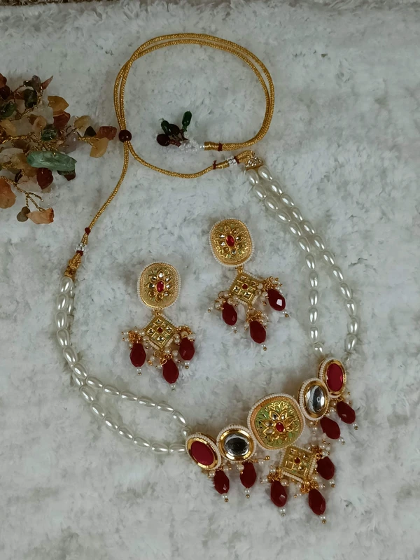 Green Red Kundan Choker Set