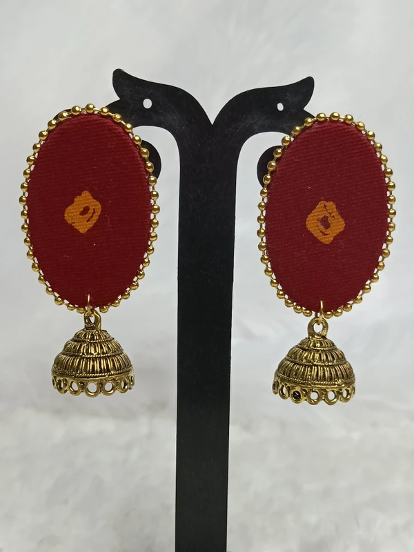 Maroon Bandhej Jhumka 