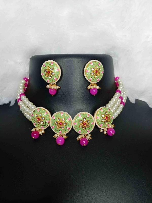 Green Meenakari Pearl Choker 