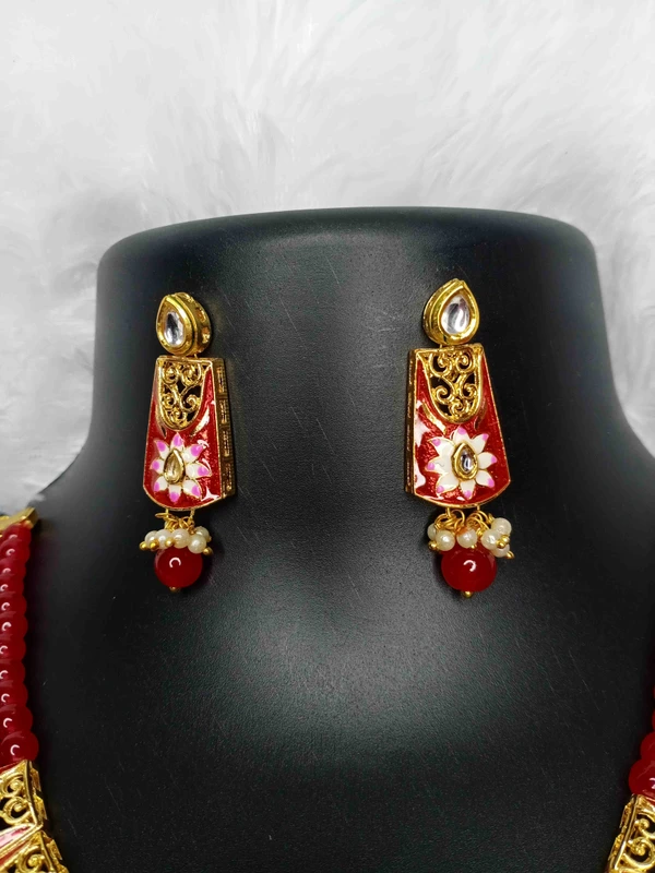 Red Lotus Kundan Necklace 