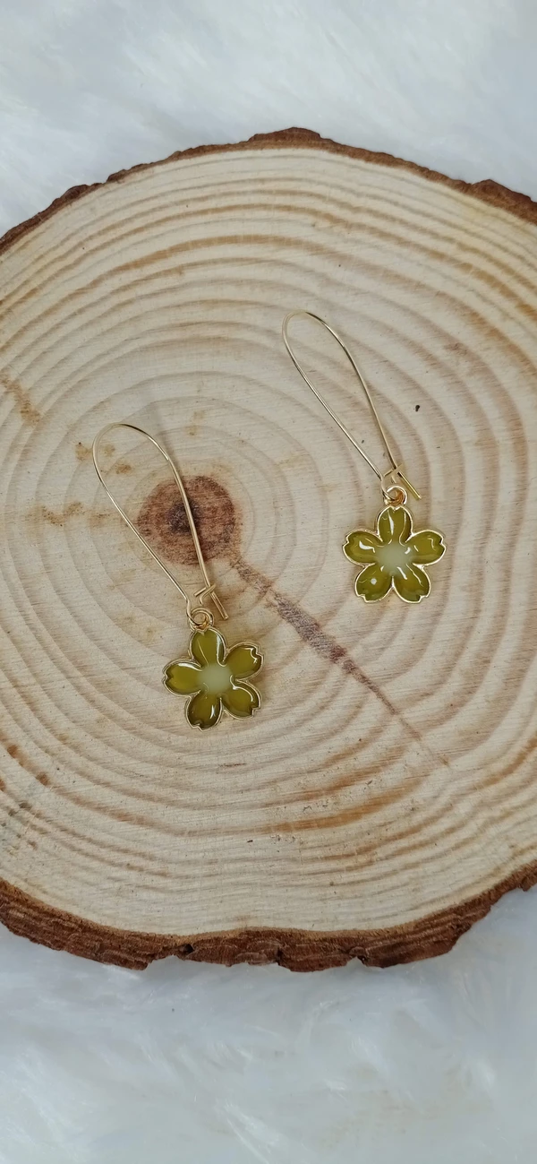 Green Flower Earring