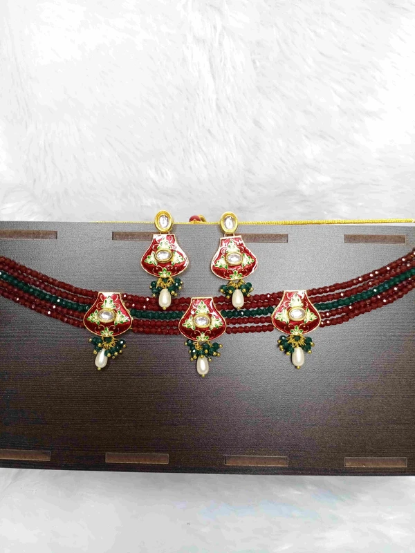 Red Matki Choker