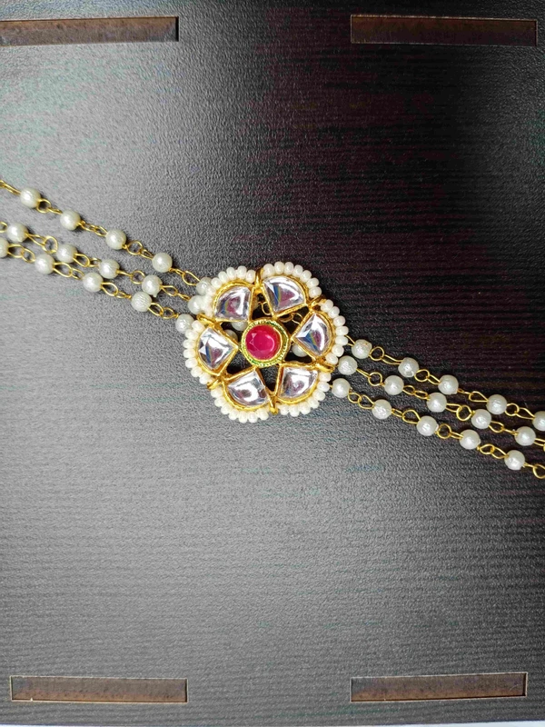 Kundan Flower Bracelet 