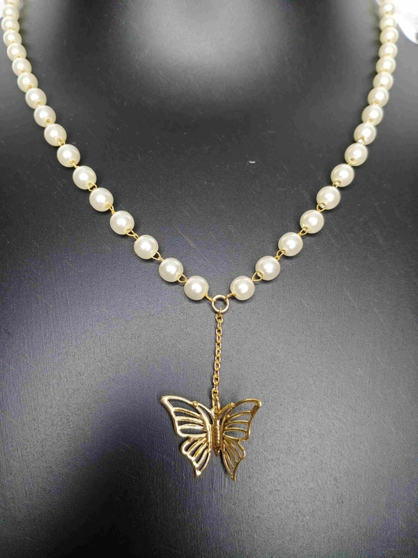 Butterfly Pearl Neckpiece 