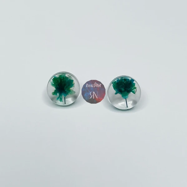 Floral Resin Stud (B)