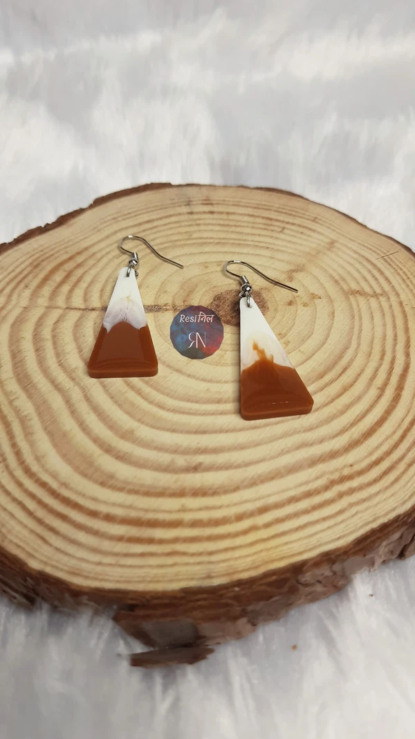 White & Blue Resin Earrings (B) - Brown