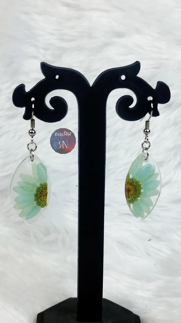 Real Flower Resin Earring