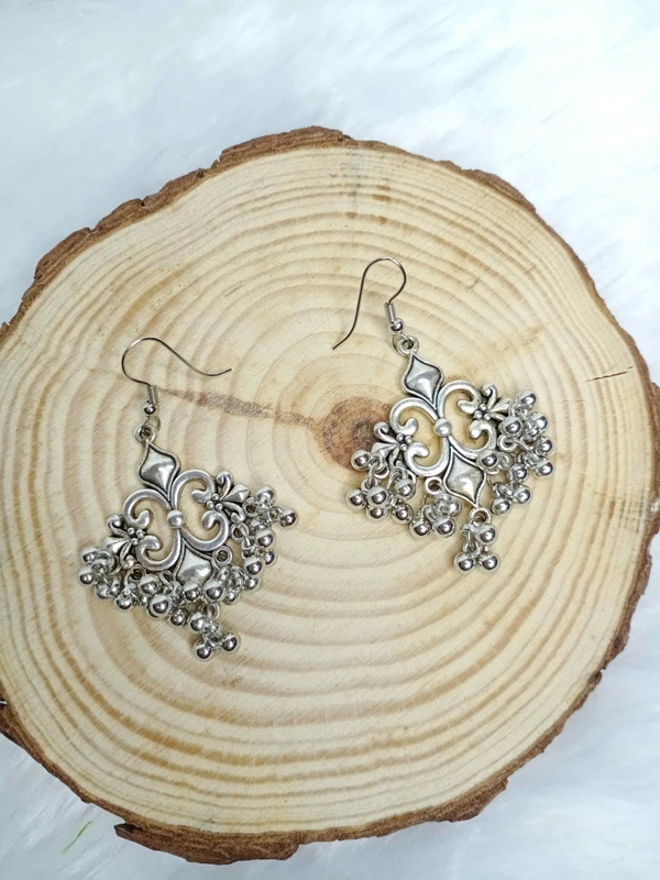 Leaf Ghoogri Earrings 