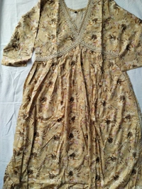 Alia Cut Flower Printed Cream colour Kurta With Pant And Dupatta Sets - M, Cream