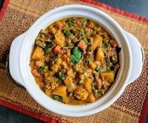 Mixed veg Curry - che