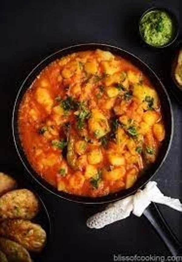 Allu Tomato Curry - TAJ