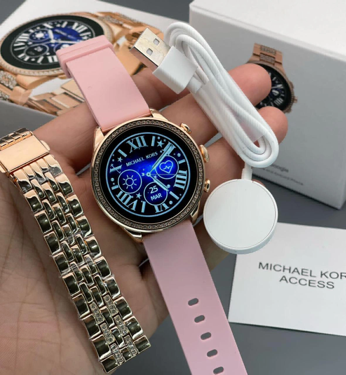 MICHAEL KORS スマートウォッチ 新品未使用品 （マイケルコース  