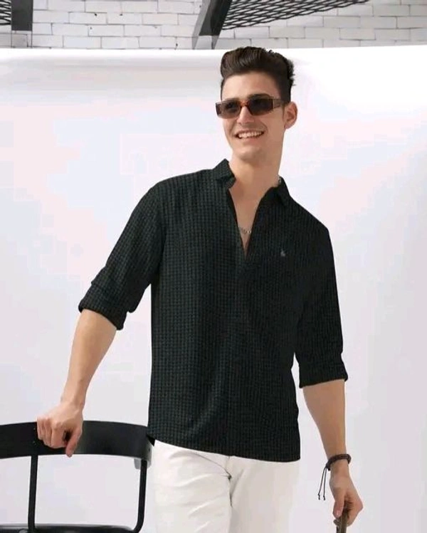 Men's Shirt Premium  - L