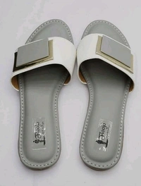 FLOOJO Turquoise open toe flats with golden details and super soft DOCTOR cushioned sole.76 - 4